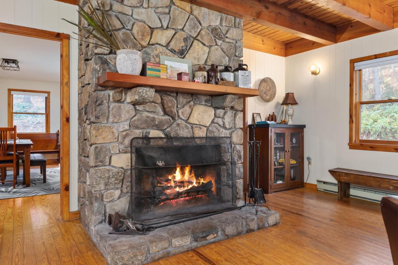 Sleepy Hollow 5Br Cabin - National Park 7 Min, Hot Tub, Fire Pit, Sleeps 12 Luray Bagian luar foto